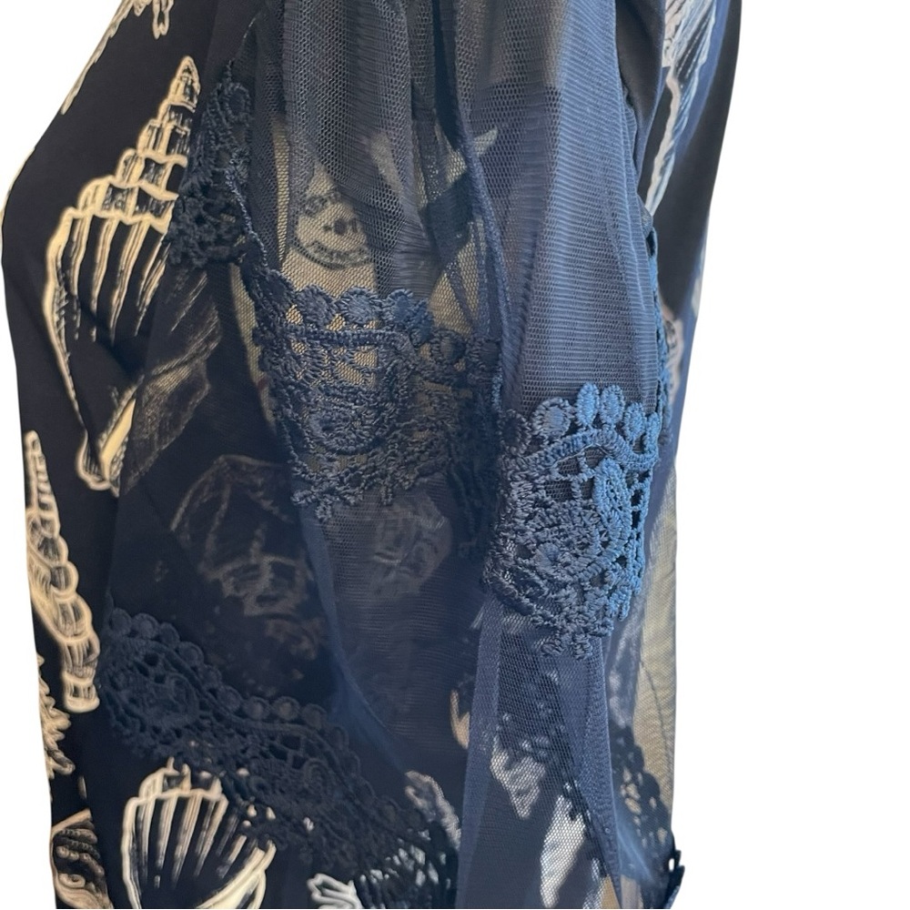 Chic Navy Shell Print Blouse with Lace Sleeves - Picture 4 of 5